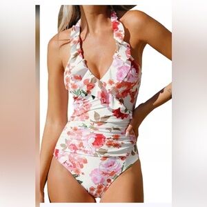 Cupshe Floral NWT One-Piece Bathing Suit Size Large